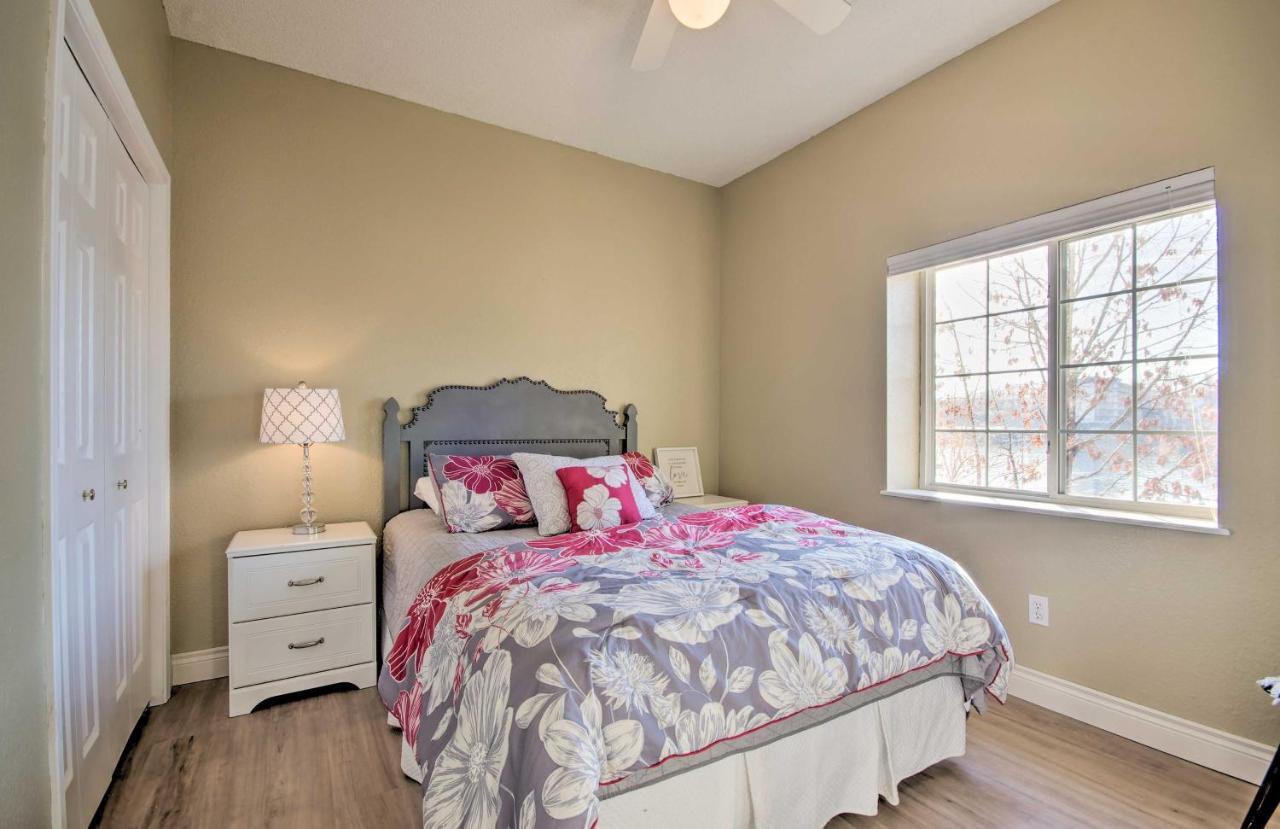 Waterfront Townhome With Private Dock And Lake Views Lake Ozark Exteriör bild