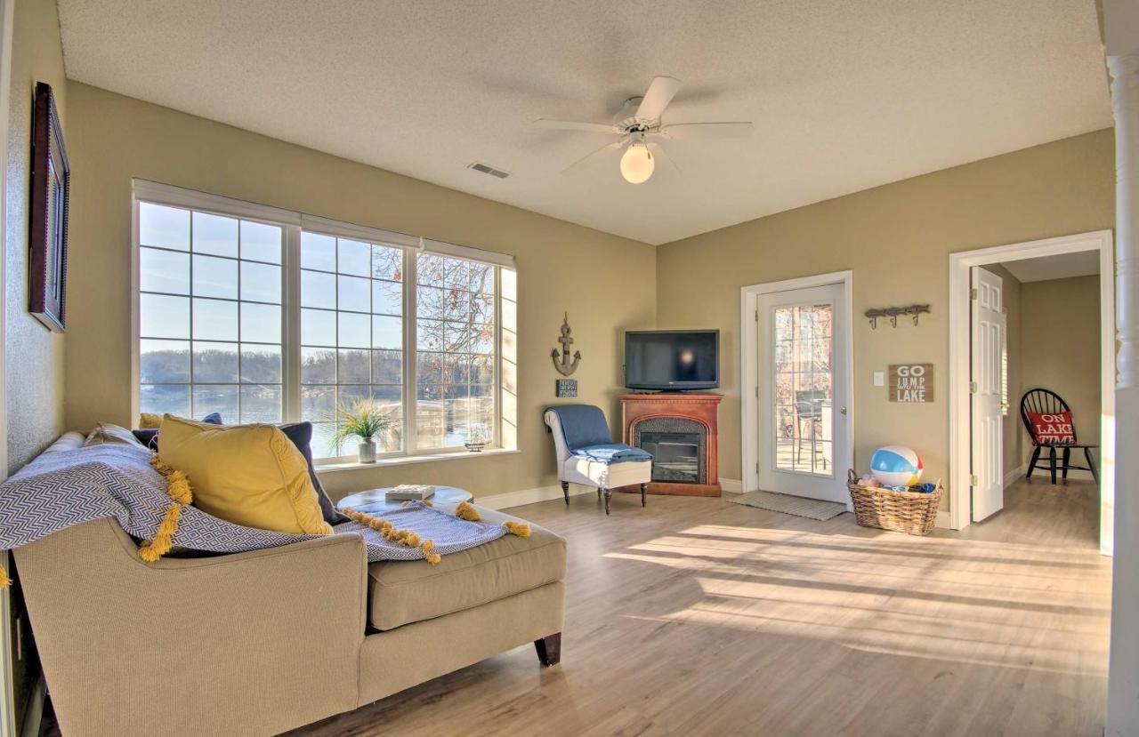 Waterfront Townhome With Private Dock And Lake Views Lake Ozark Exteriör bild