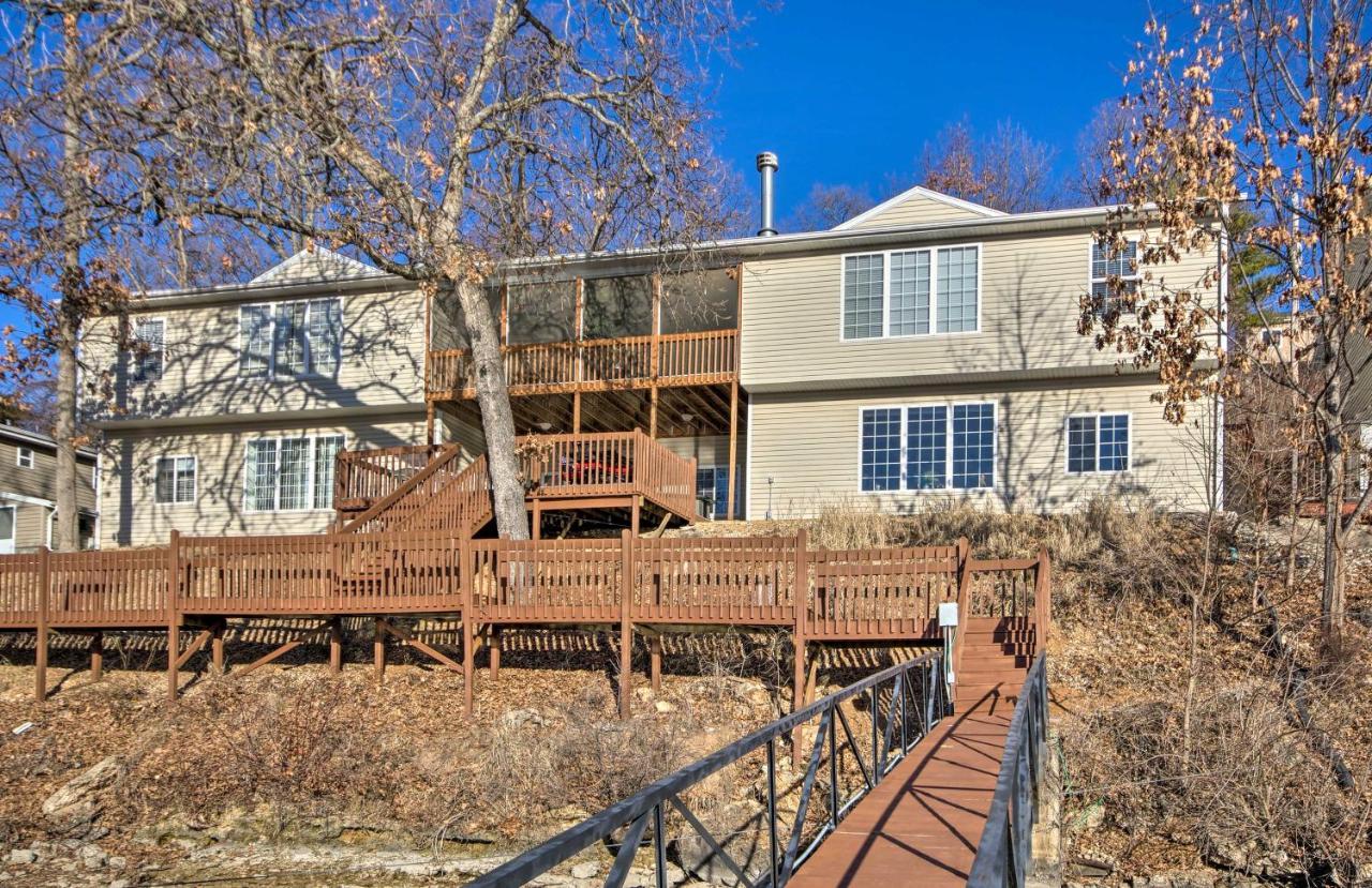 Waterfront Townhome With Private Dock And Lake Views Lake Ozark Exteriör bild